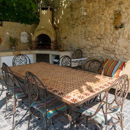 Le Mas Du Chat Bed & Breakfast กาวายง ภายนอก รูปภาพ